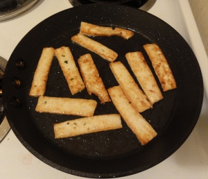 Pan-frying tofu
